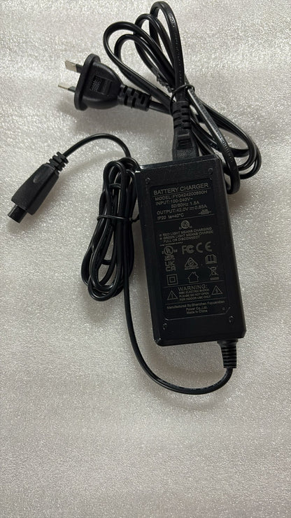 Electric UL Battery Charger 36 Volts with Light indicter