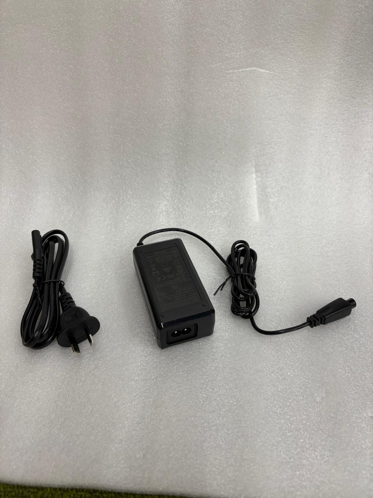 Electric UL Battery Charger 36 Volts with Light indicter