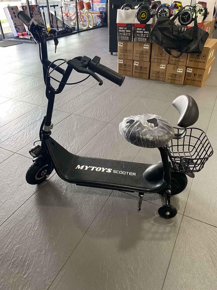 Super Mini Harley Scooter 36 volts 300 Watt Brushless