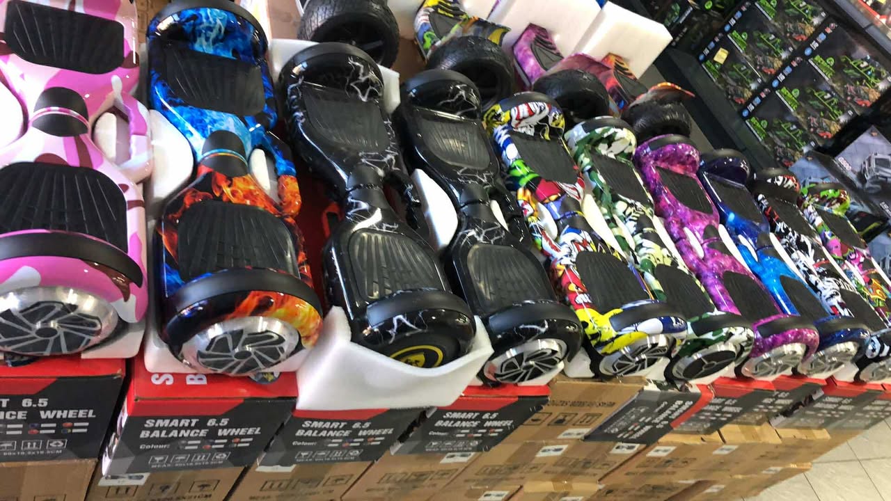 Hoverboard-Balance wheel 6.5 inch UL-Battery& Charger-Bluetooth and LED lights, Free carry bag