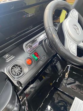 Mercedes AMG, G Wagon 12 volts, with Leather seat and remote control