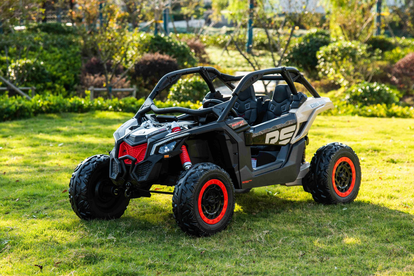 Licensed Can-am BRP Maverick 2 seater car ( 24Volts 14 AH Batteries) 4×4 Motors 24V 800 Watts, sport sound