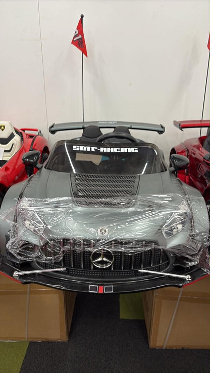 24V 2-Seater Mercedes-Benz AMG GT Kids Electric Drift Car with RC, App Control & Bluetooth